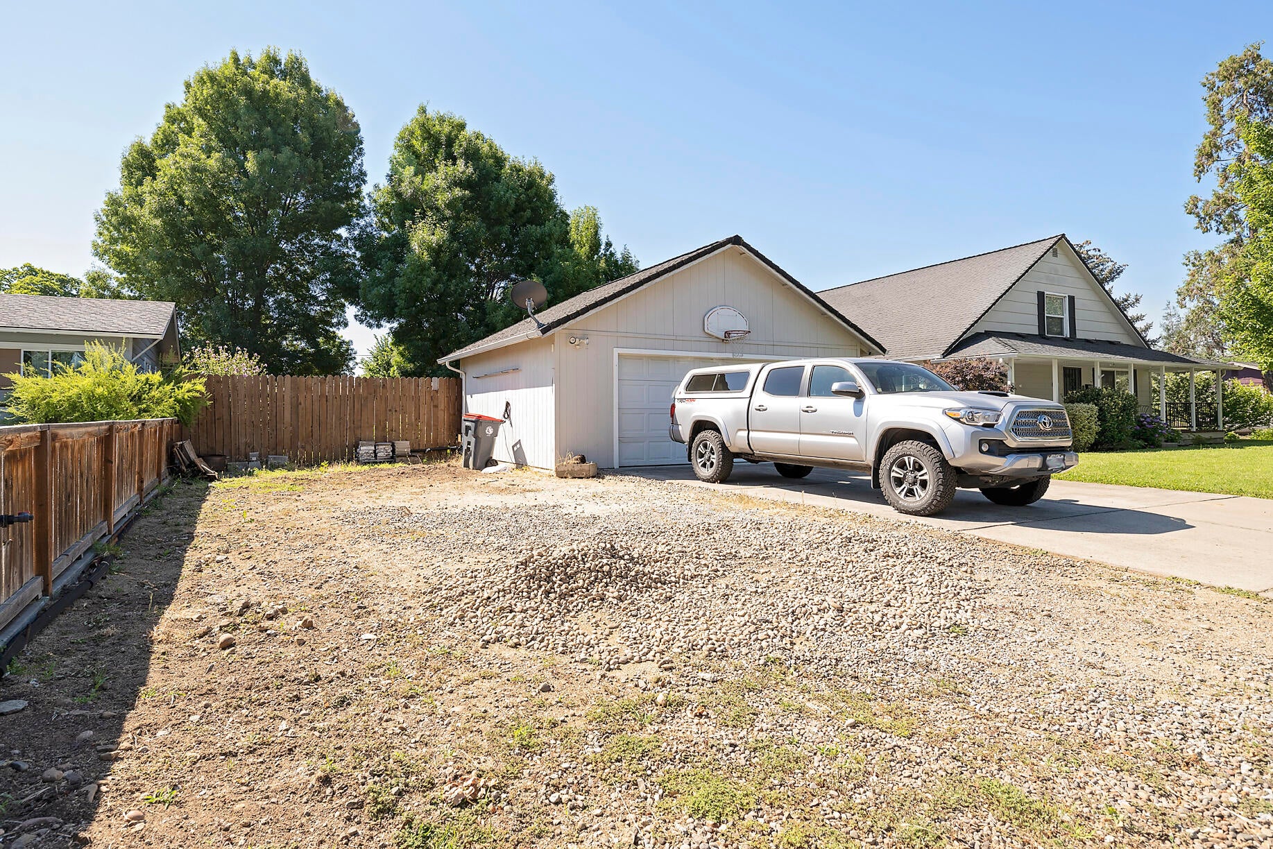 712 Maple Street Central Point, OR 97502 - Photo 25 of 26 Maple_023 copy