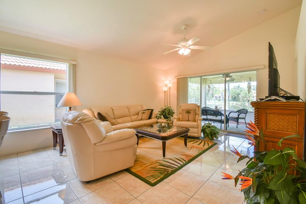 5104 Elpine Way Riviera Beach, FL 33418 - Photo 10 of 23 DSC_0324