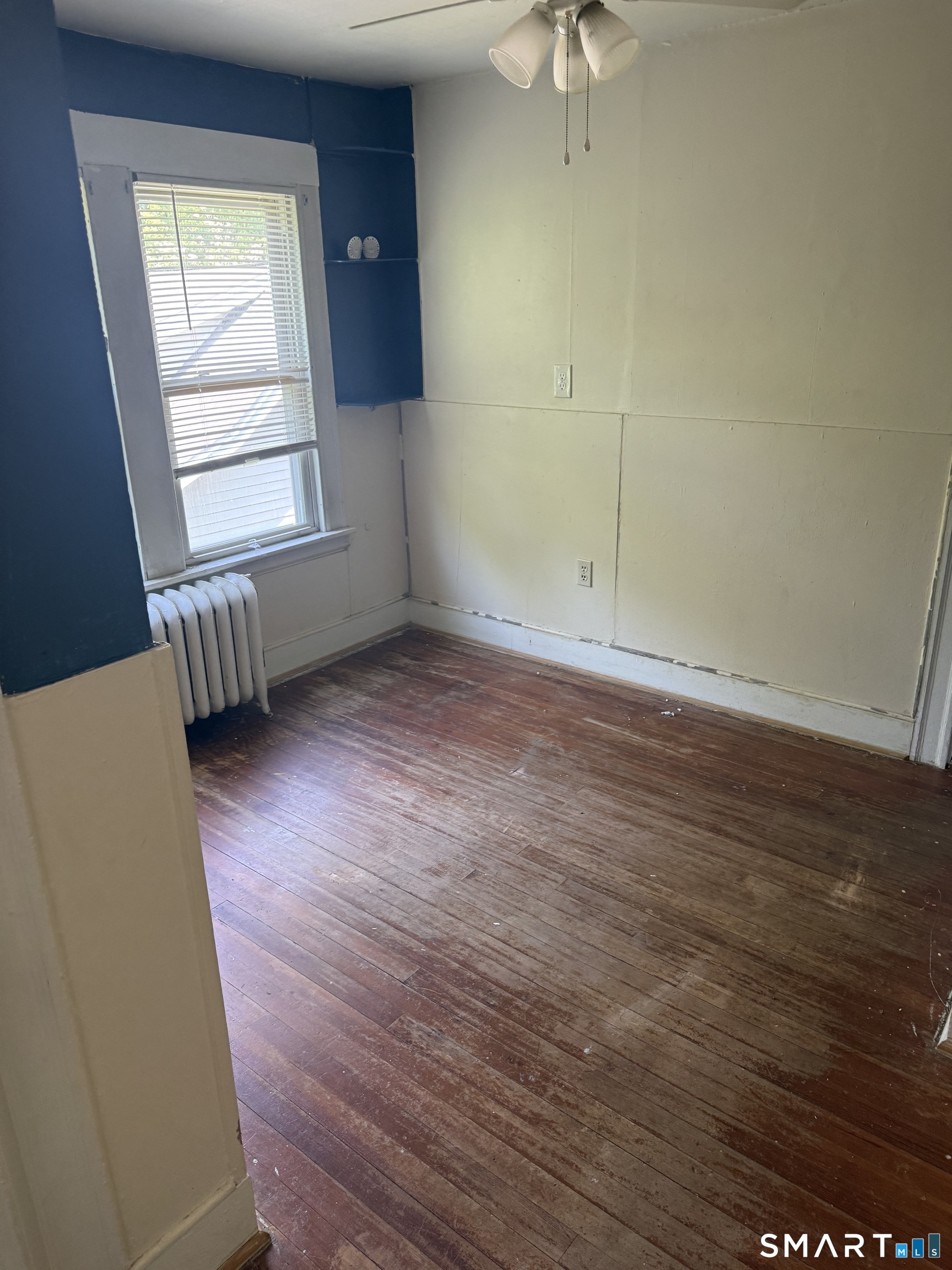 43 Woodruff Street Waterbury, CT 06708 - Photo 3 of 17