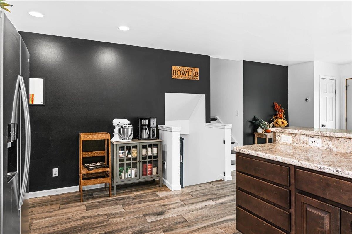 135 Edison Boulevard Silver Bay, MN 55614 - Photo 12 of 34