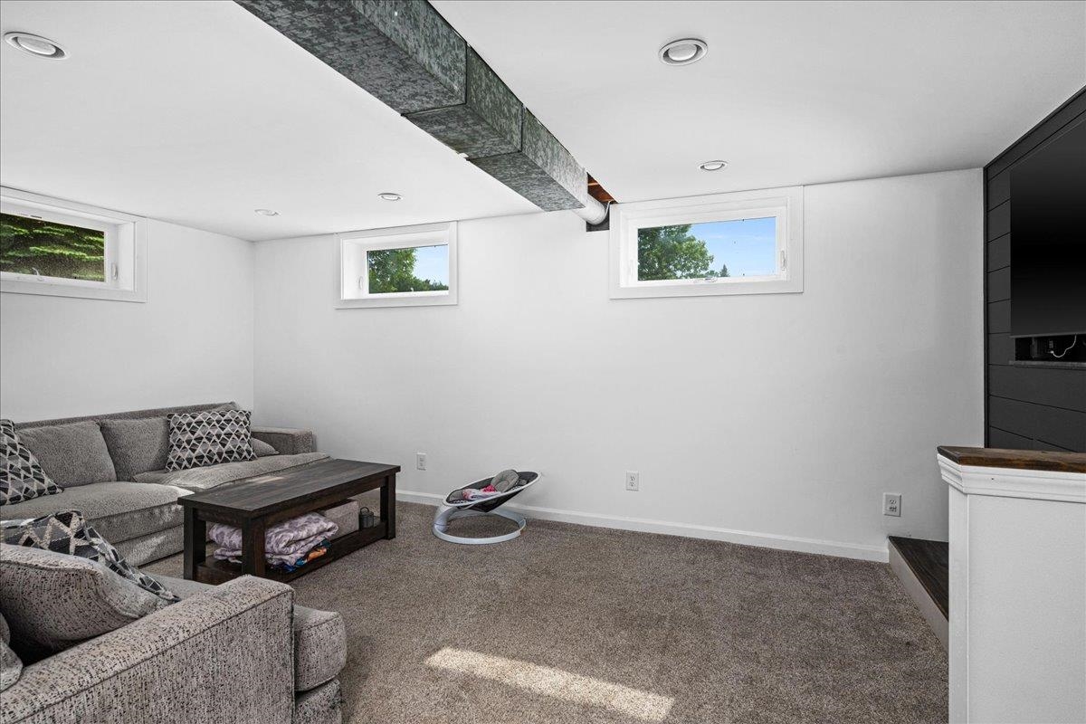 135 Edison Boulevard Silver Bay, MN 55614 - Photo 25 of 34