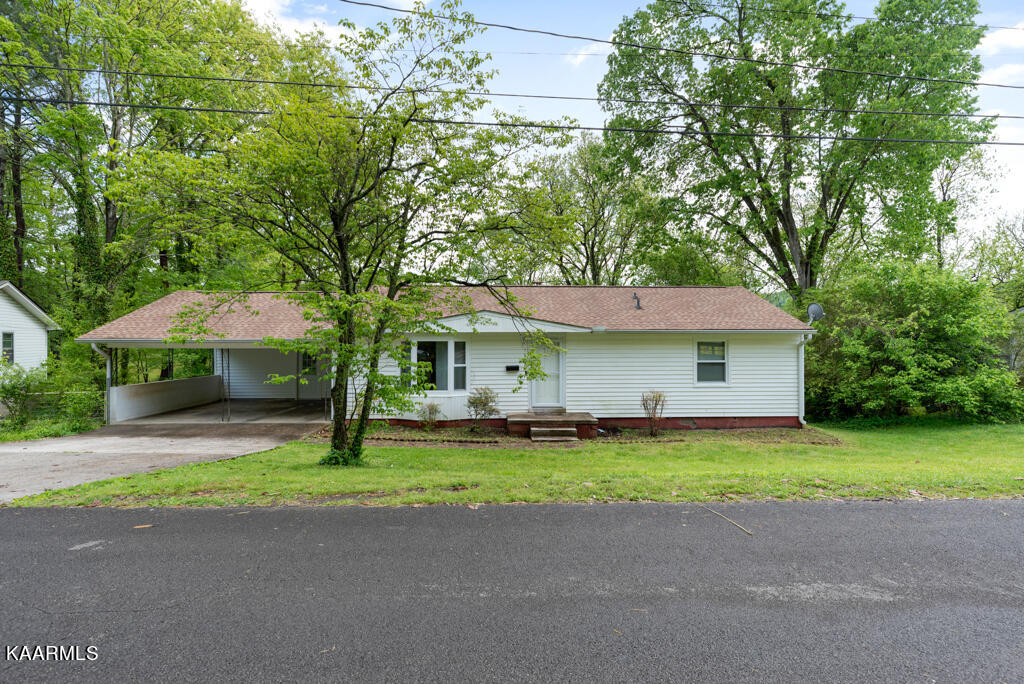 107 Rand Circle Oak Ridge, TN 37830 - Photo 1 of 27 House