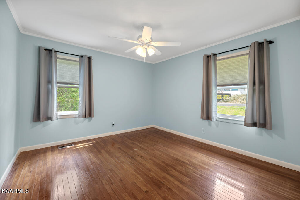 107 Rand Circle Oak Ridge, TN 37830 - Photo 13 of 27 Bedroom 2