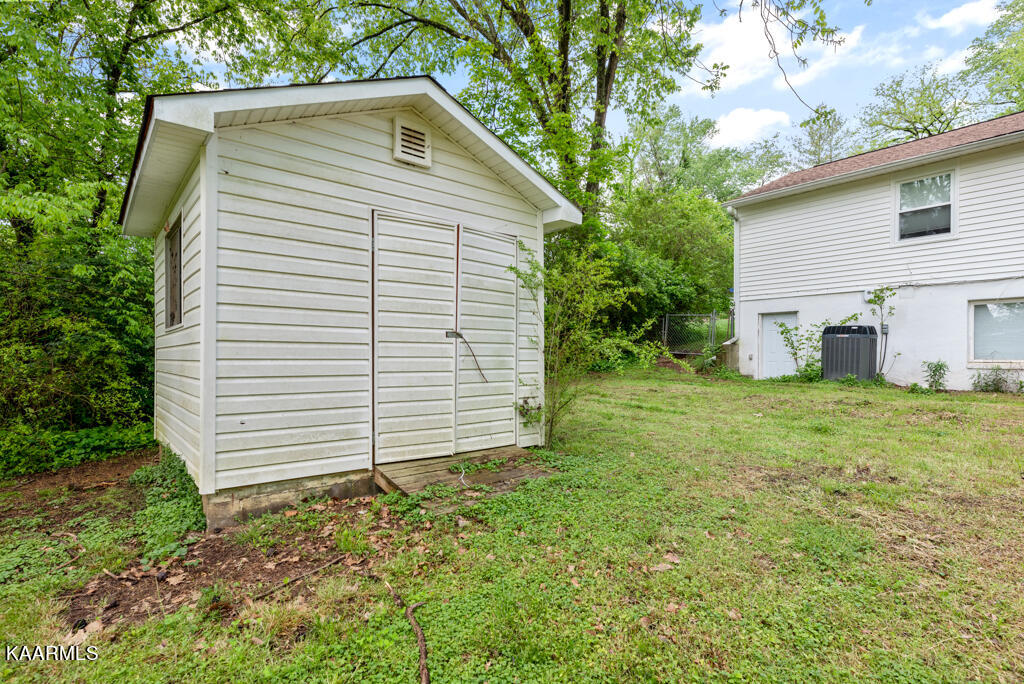 107 Rand Circle Oak Ridge, TN 37830 - Photo 25 of 27 Shed