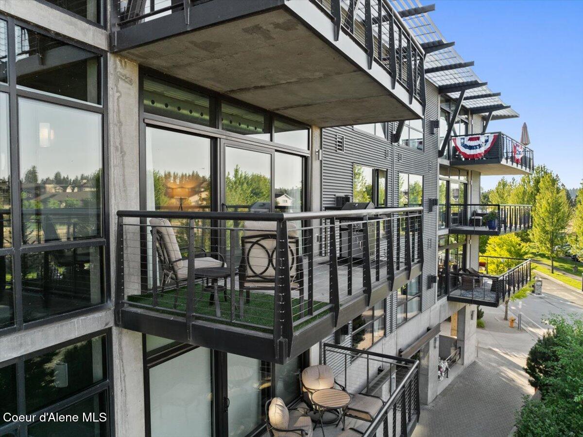 1950 Bellerive Lane, Unit 310 Coeur D'Alene, ID 83814 - Photo 30 of 56 Aerial deck