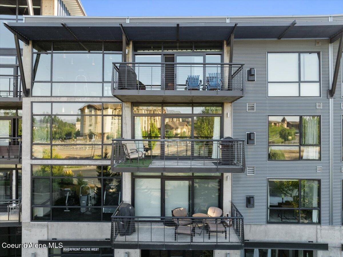 1950 Bellerive Lane, Unit 310 Coeur D'Alene, ID 83814 - Photo 31 of 56 Aerial deck