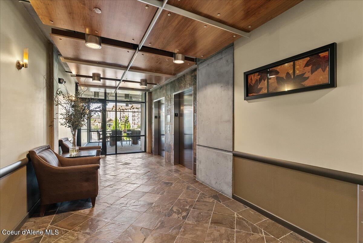 1950 Bellerive Lane, Unit 310 Coeur D'Alene, ID 83814 - Photo 4 of 56 Lobby