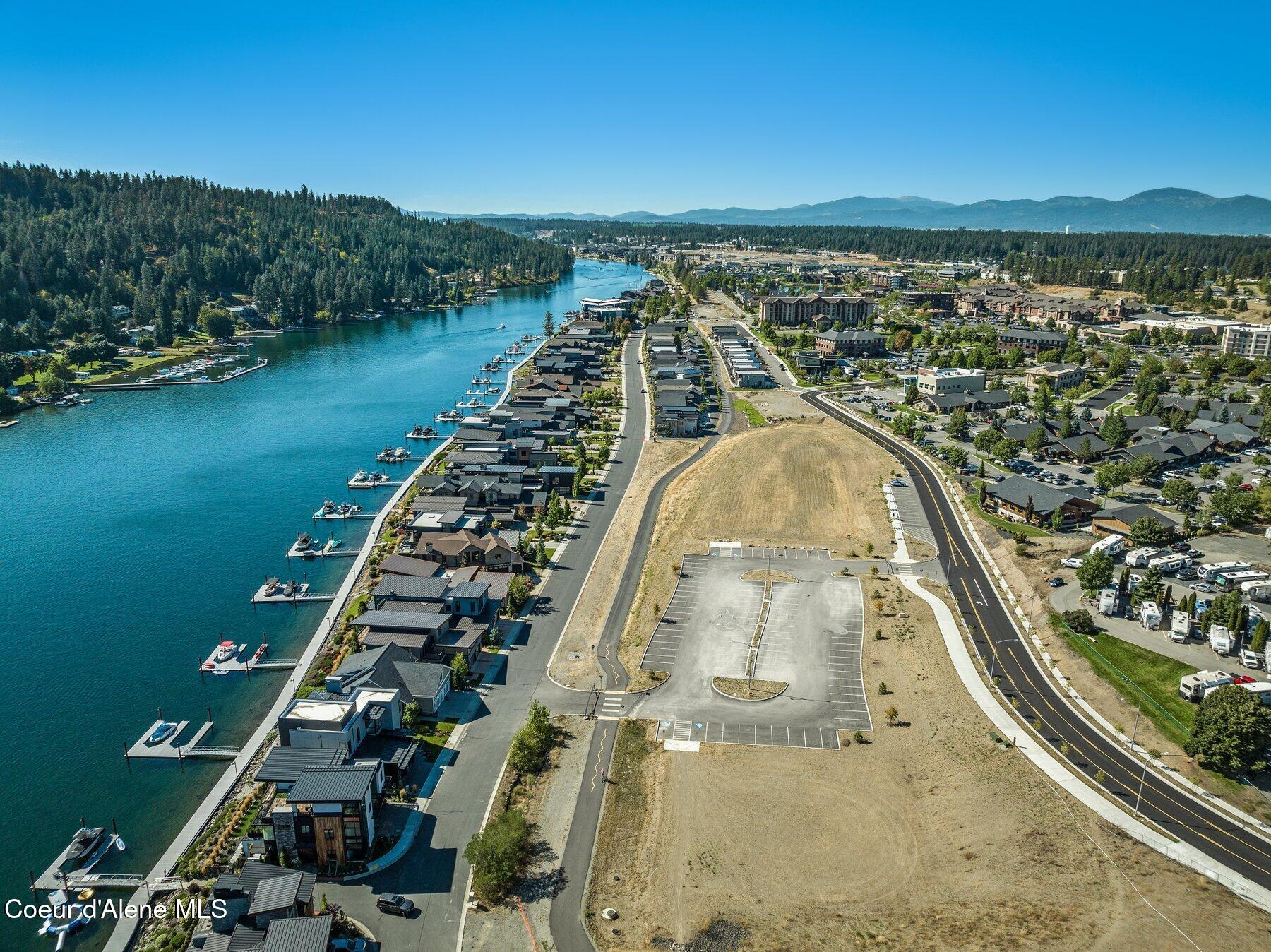 1950 Bellerive Lane, Unit 310 Coeur D'Alene, ID 83814 - Photo 49 of 56 4-Corners Park