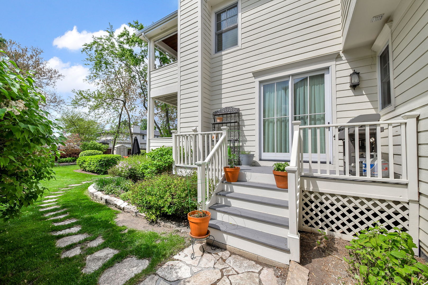 616 East Indiana Street Wheaton, IL 60187 - Photo 8 of 19