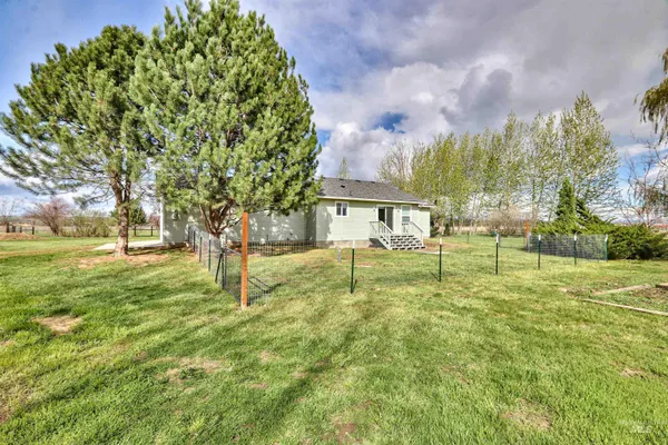 $700,000 | 9451 W Highway, Emmett, ID 83617