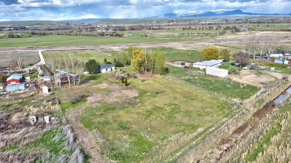 $700,000 | 9451 W Highway, Emmett, ID 83617