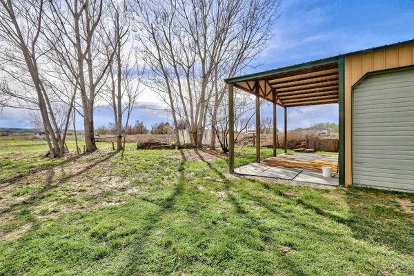 $700,000 | 9451 W Highway, Emmett, ID 83617