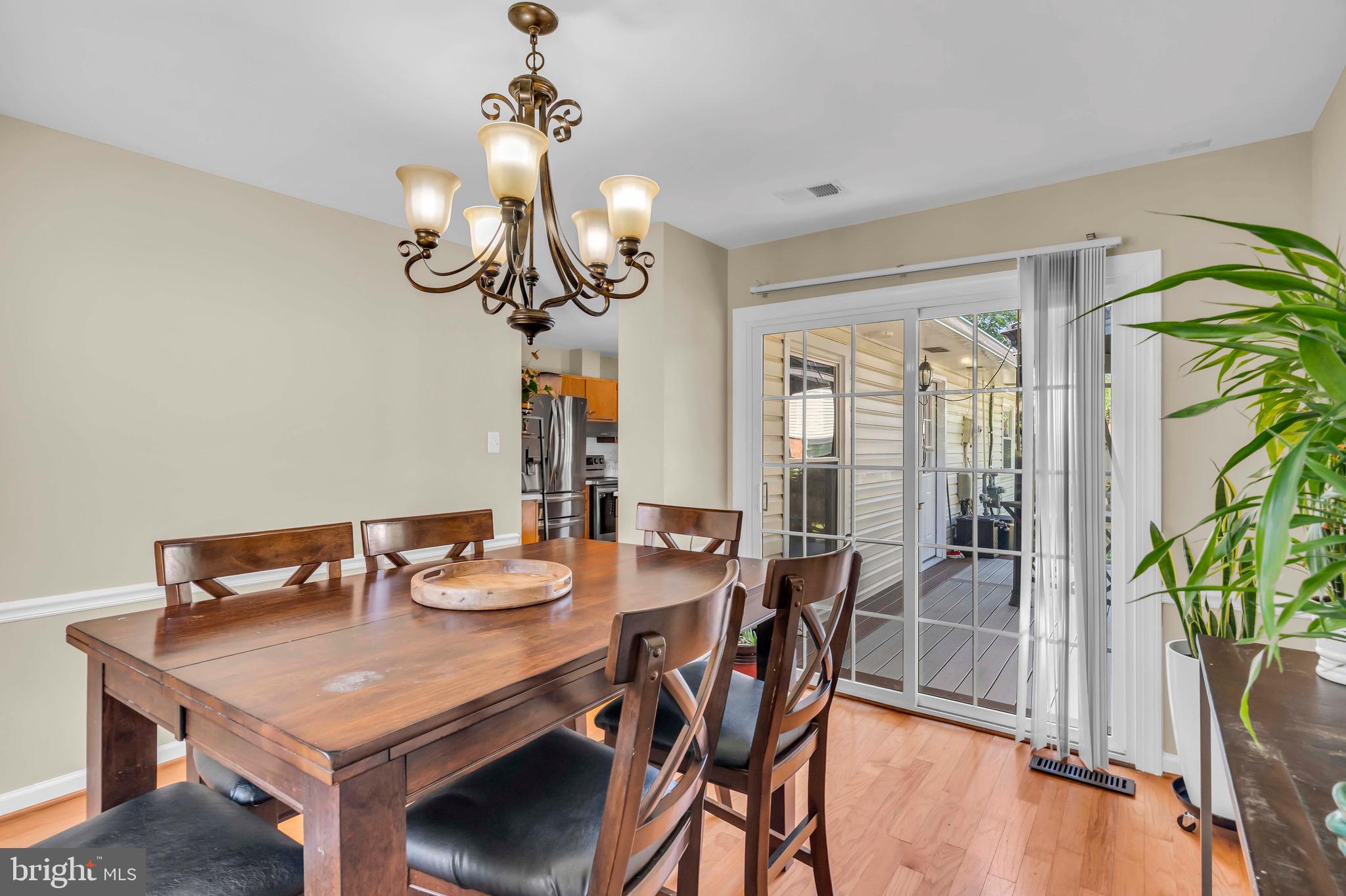 101 West Beech Road Sterling, VA 20164 - Photo 15 of 36