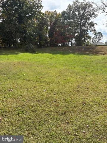 a view of a golf course