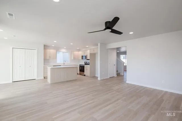 $474,990 | 3230 South Maple Rnch Way, Nampa, ID 83686