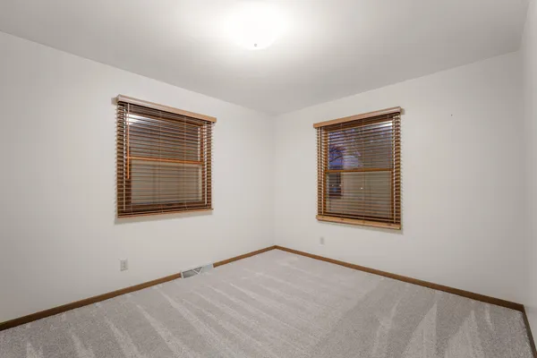 $599,900 | 1324 Rhynie Court, West Bend, WI 53095
