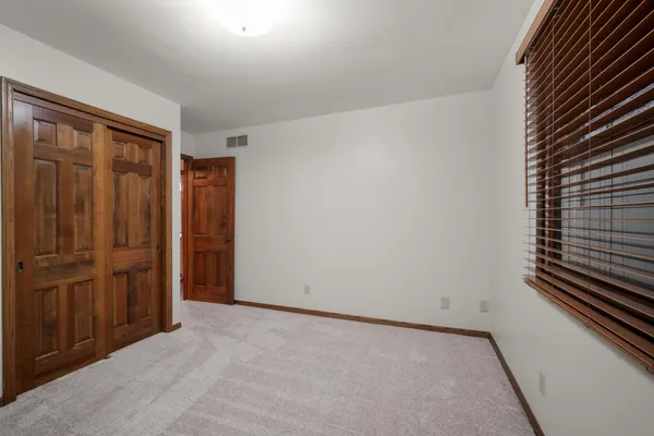 $599,900 | 1324 Rhynie Court, West Bend, WI 53095