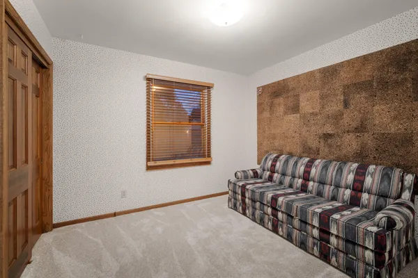 $599,900 | 1324 Rhynie Court, West Bend, WI 53095