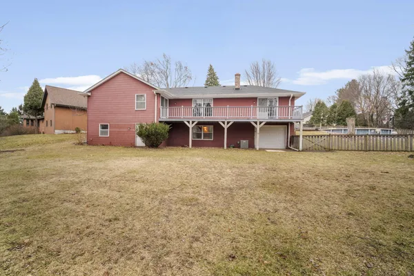 $599,900 | 1324 Rhynie Court, West Bend, WI 53095