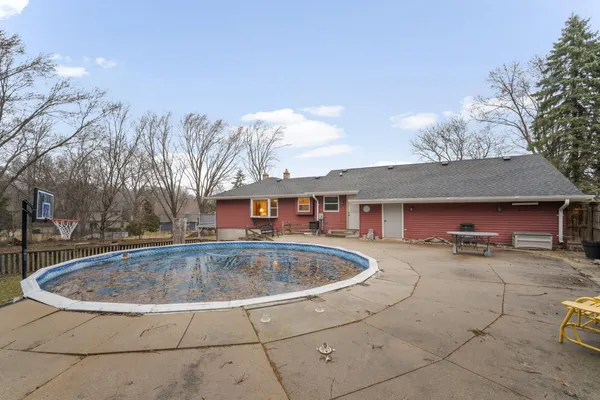 $499,900 | 1324 Rhynie Court, West Bend, WI 53095