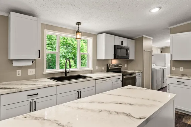 $192,500 | 9051 Bath Road, Brookville, IN 47012