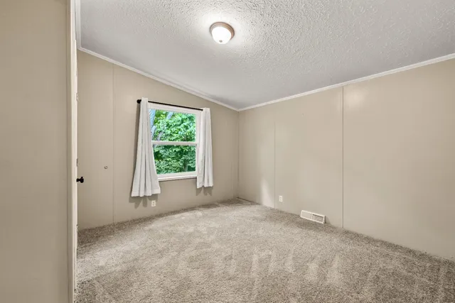 $192,500 | 9051 Bath Road, Brookville, IN 47012