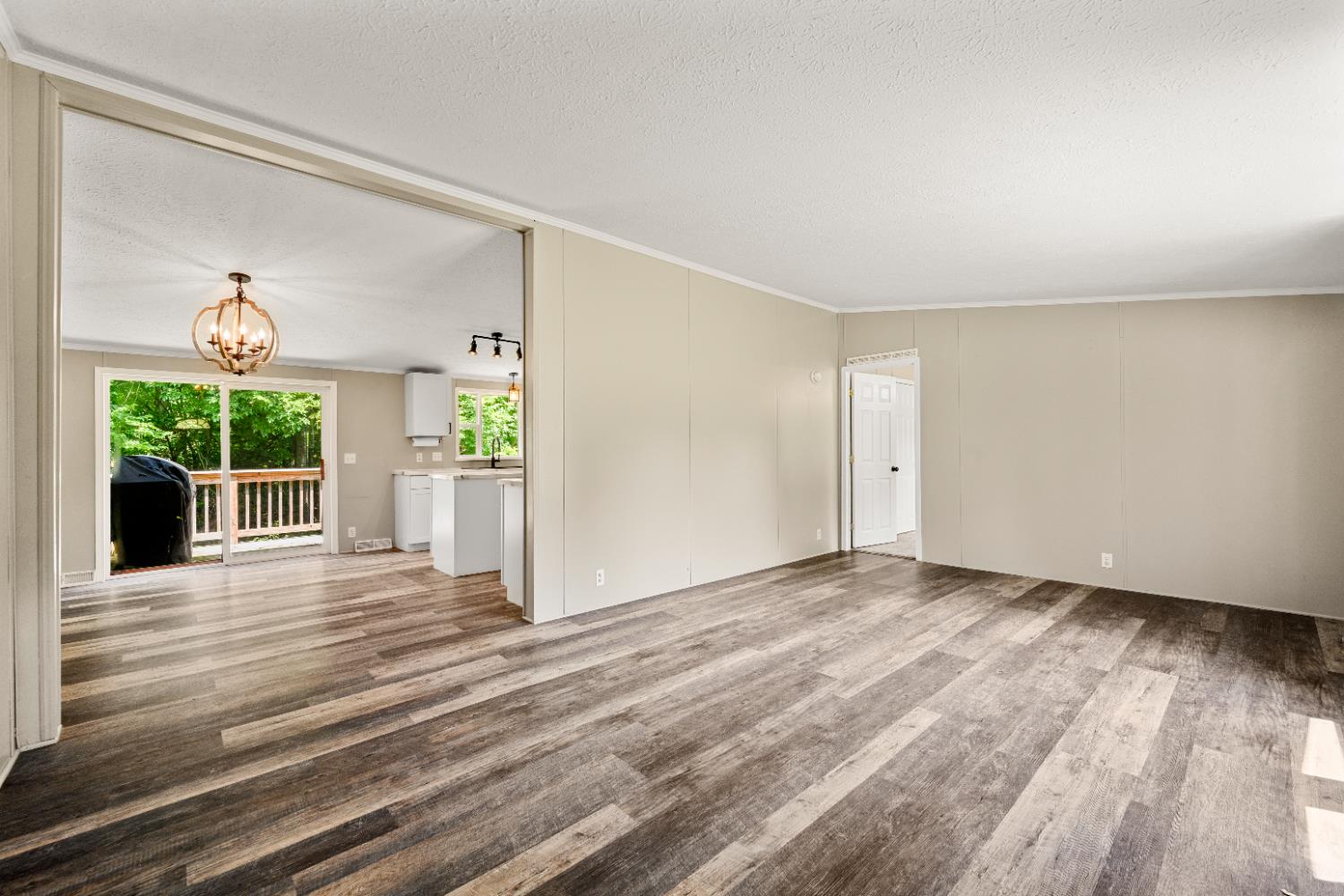 9051 Bath Road Brookville, IN 47012 - Photo 3 of 39