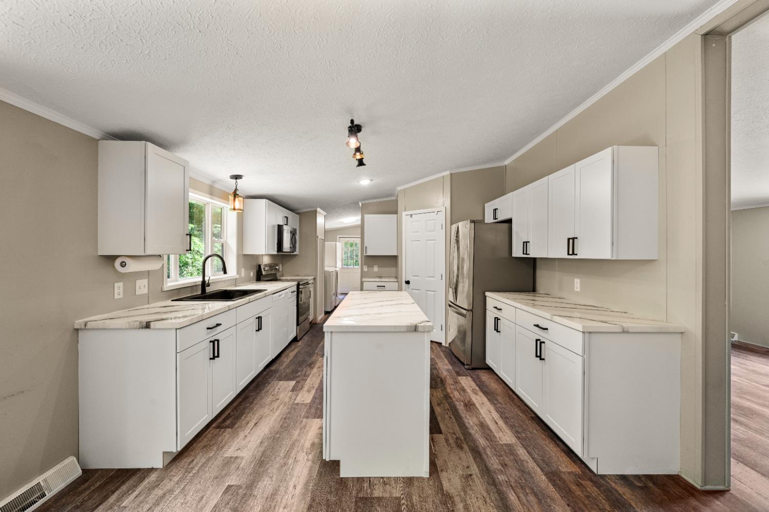 9051 Bath Road Brookville, IN 47012 - Photo 8 of 39