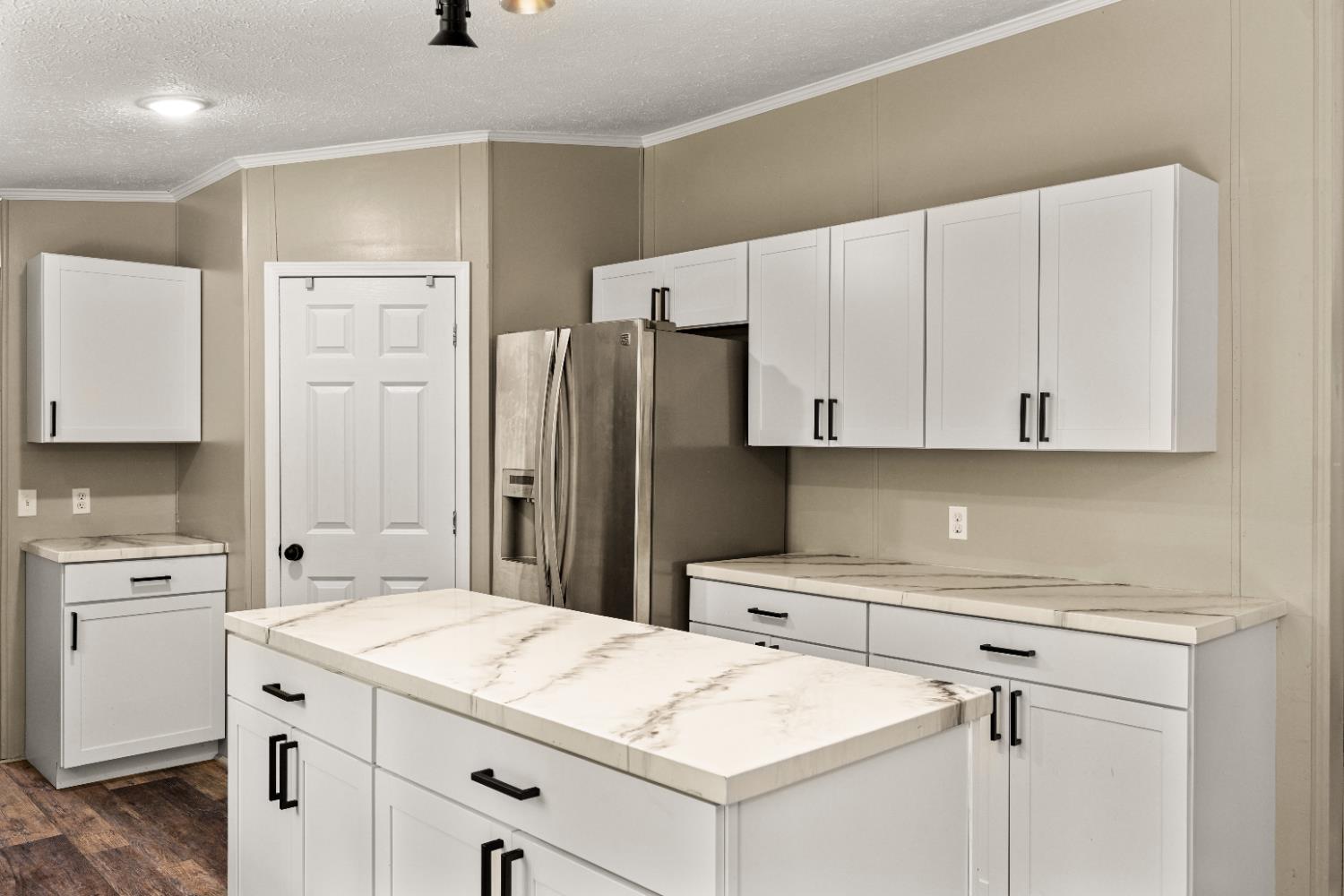 9051 Bath Road Brookville, IN 47012 - Photo 10 of 39