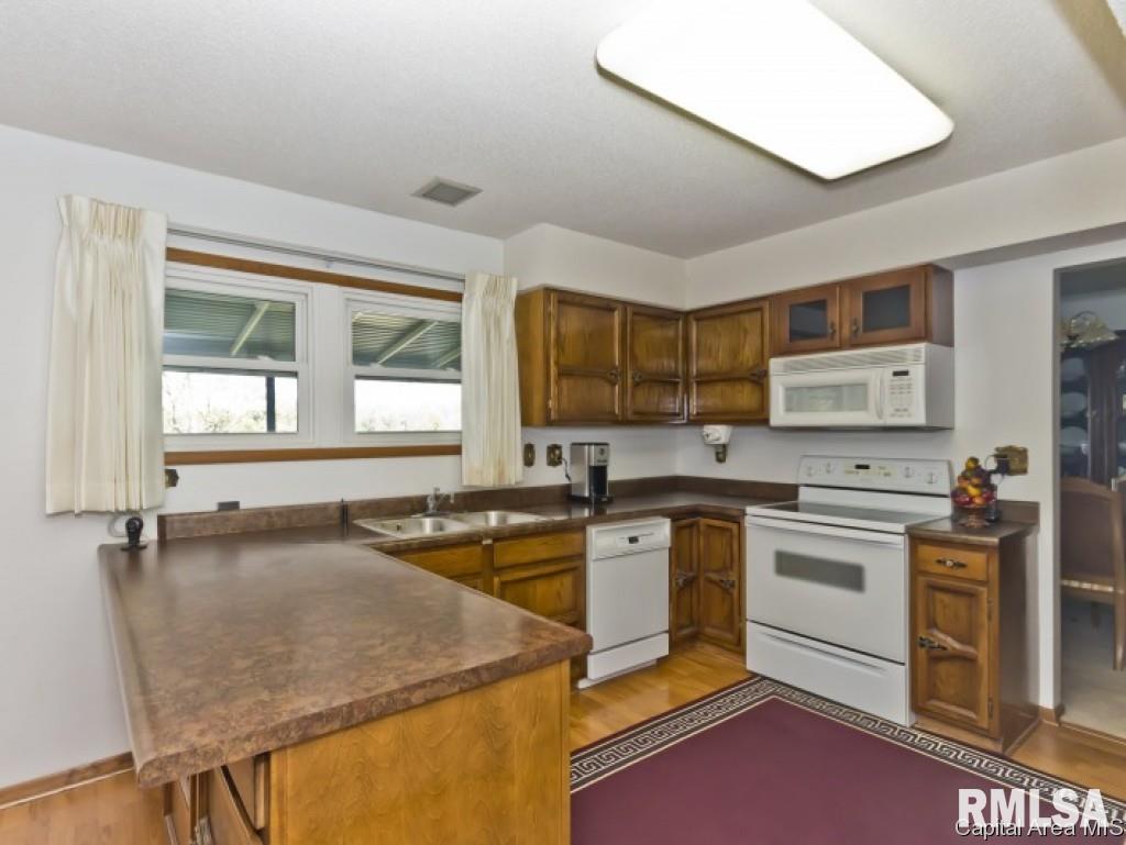 74 West Fairview Lane Springfield, IL 62711 - Photo 6 of 30