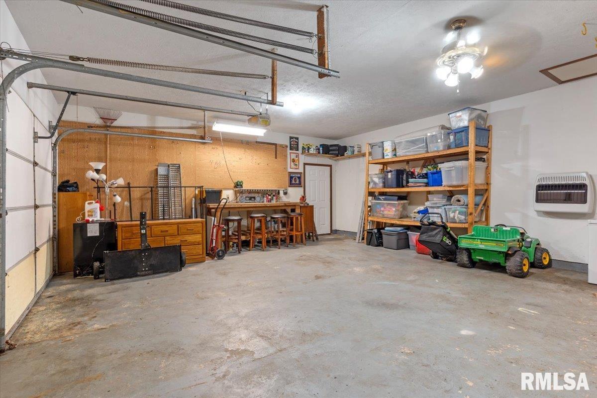 3990 Springer Lane Springfield, IL 62711 - Photo 24 of 47