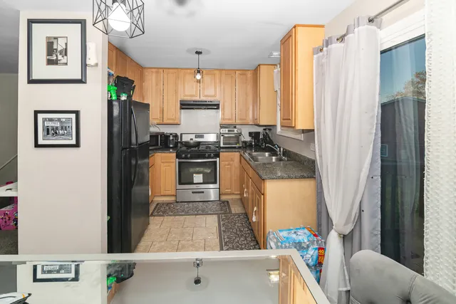 $249,000 | 3690 School Drive, Country Club Hills, IL 60478