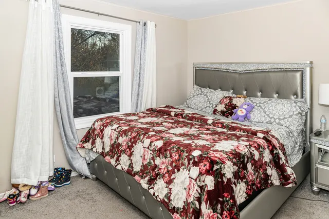 $249,000 | 3690 School Drive, Country Club Hills, IL 60478