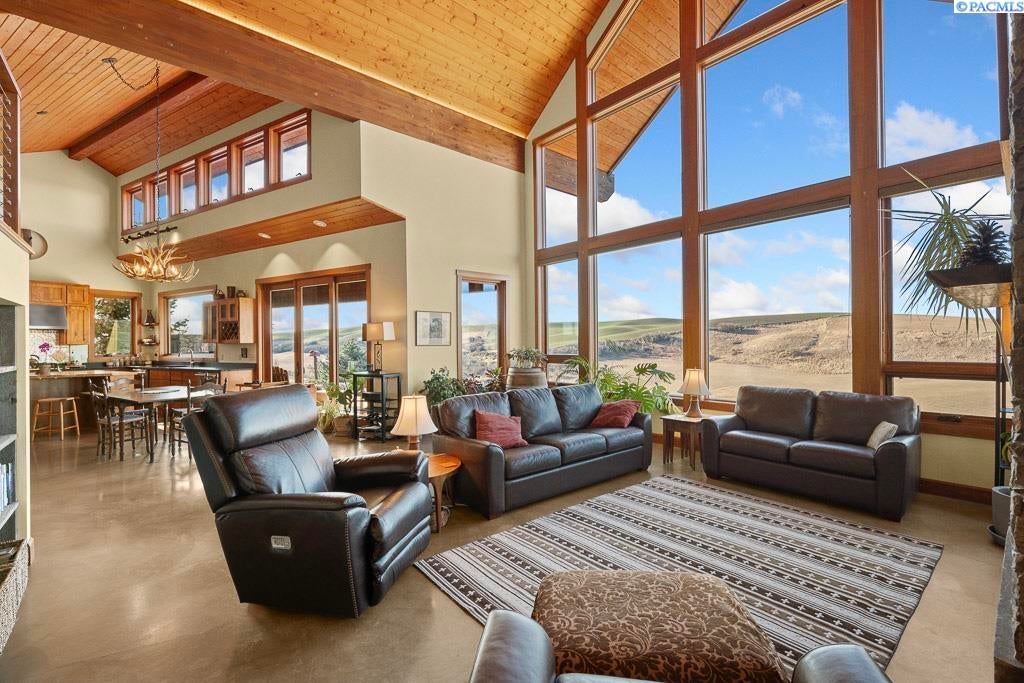 901 Brayton Road Pullman, WA 99163 - Photo 6 of 50 Gallery Image 6