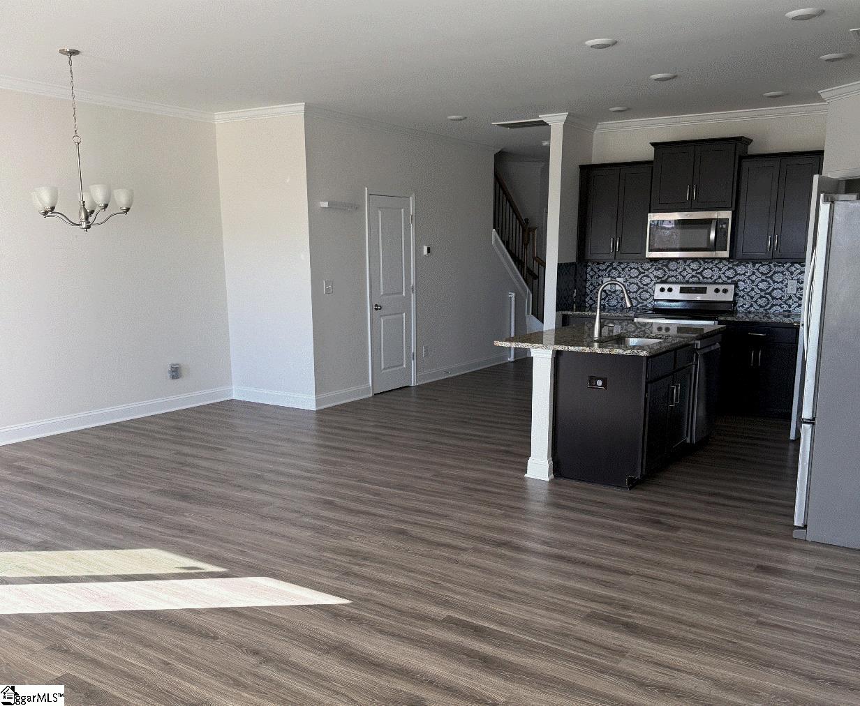 420 Yellow Fox Road Greer, SC 29650 - Photo 5 of 27