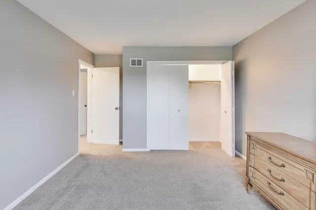 $379,500 | 8354 Margerita Avenue, Orland Park, IL 60462