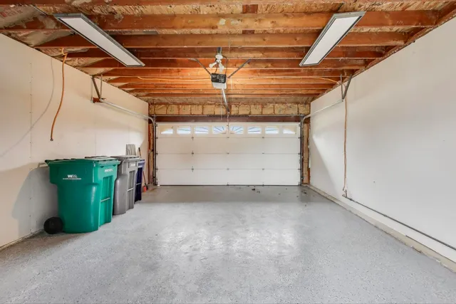 $379,500 | 8354 Margerita Avenue, Orland Park, IL 60462