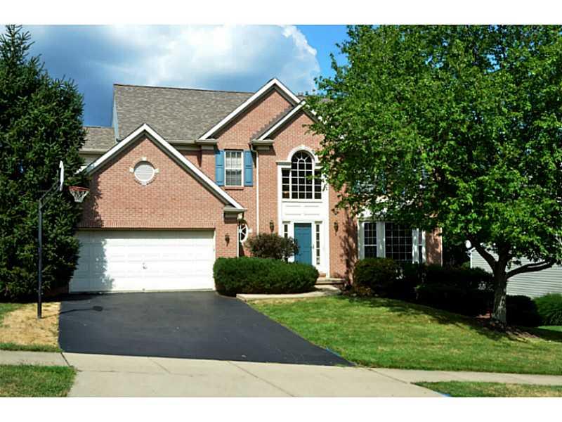 Exterior Front. Welcome home to this lovely home located in the Woodland Ridge neighborhood.