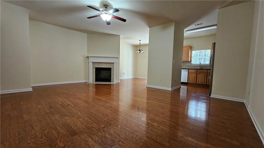 2061 Meadow Peak Road Duluth, GA 30097 - Photo 5 of 35