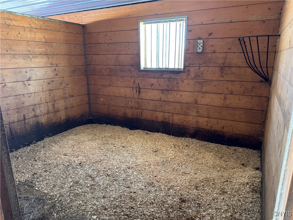 3950 Nelson Heights Nelson, NY 13035 - Photo 10 of 18