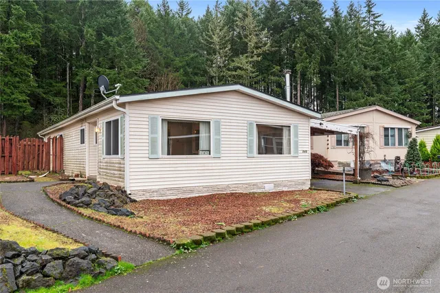 $125,000 | 145 Sereno Cir Drive, Bremerton, WA 98312