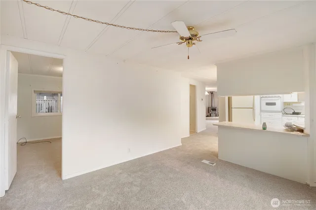 $125,000 | 145 Sereno Cir Drive, Bremerton, WA 98312