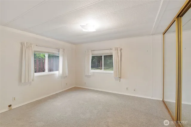 $125,000 | 145 Sereno Cir Drive, Bremerton, WA 98312