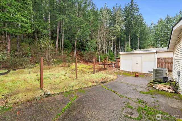 $125,000 | 145 Sereno Cir Drive, Bremerton, WA 98312