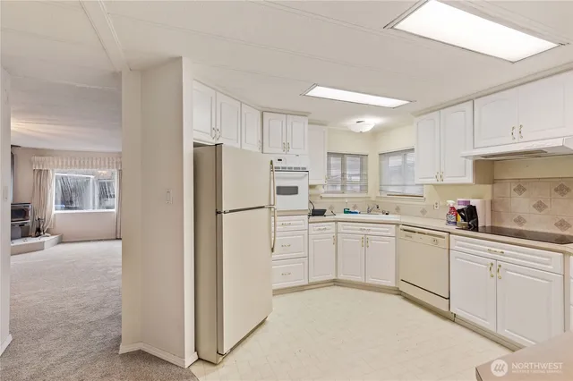 $125,000 | 145 Sereno Cir Drive, Bremerton, WA 98312