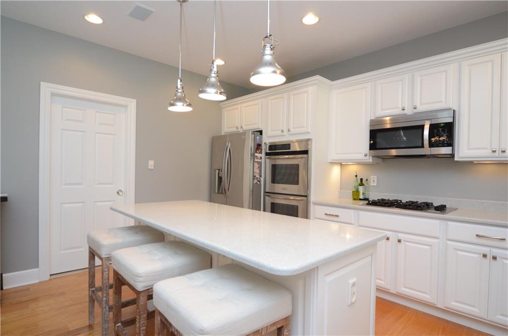 3212 Heights Road Aliquippa, PA 15001 - Photo 10 of 24 Gallery Image 10