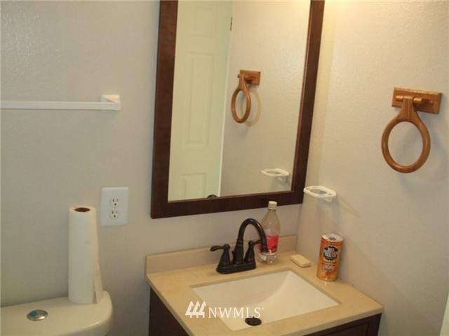 105 Montvue Street Riverside, WA 98849 - Photo 9 of 13