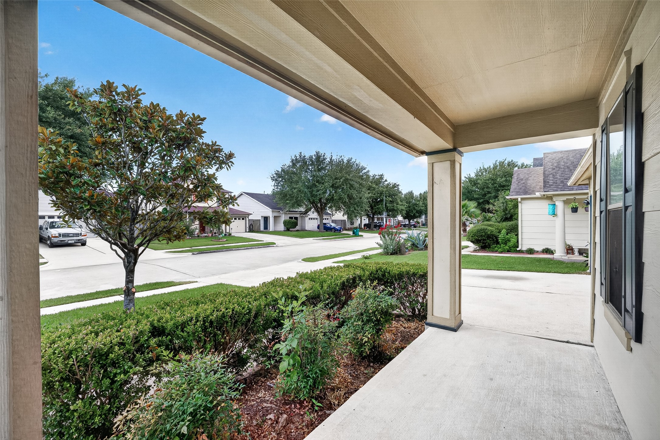 4119 Carmel Ridge Way Pasadena, TX 77503 - Photo 4 of 31