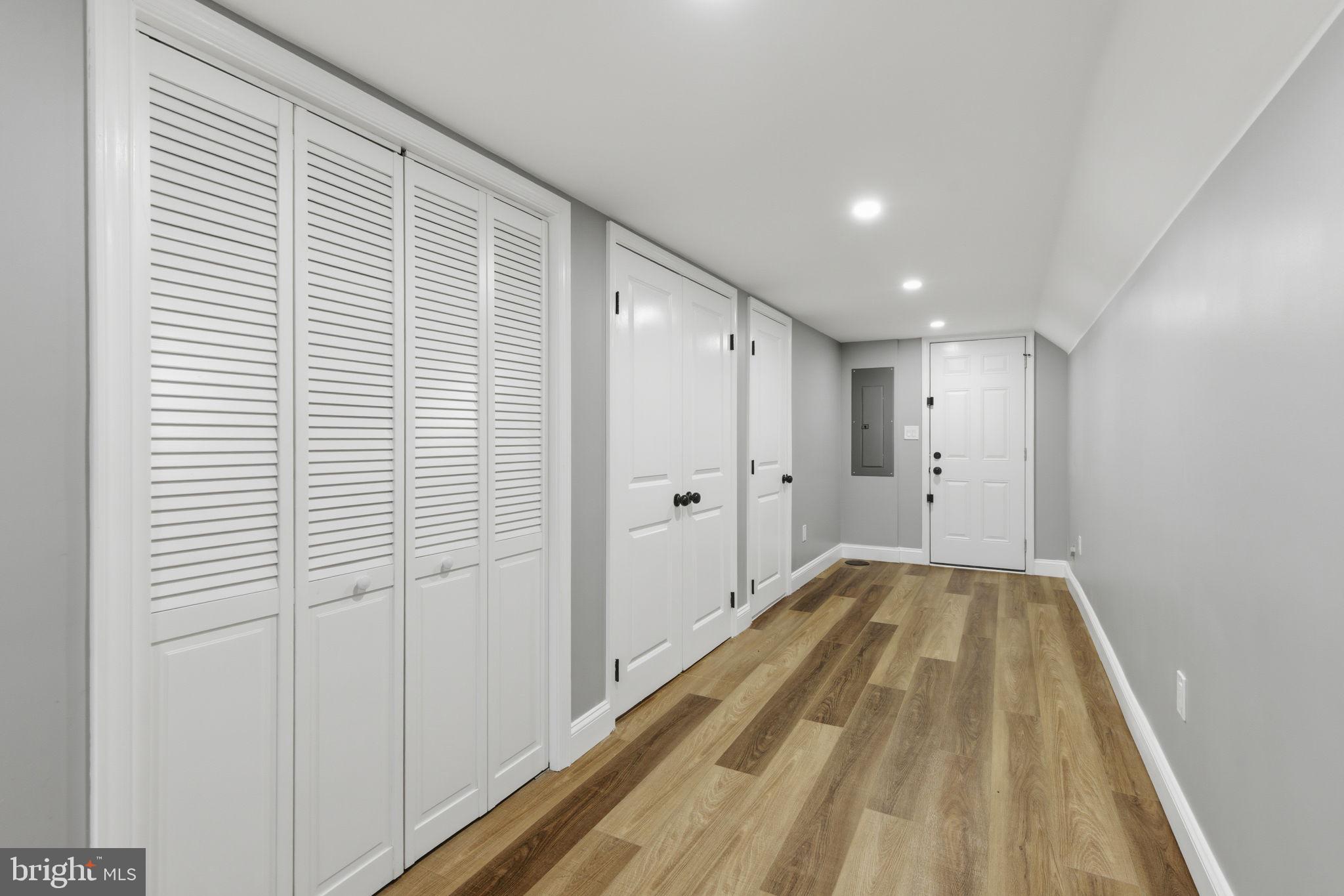 1600 Federal Street Baltimore, MD 21213 - Photo 22 of 31 a view of wooden floor