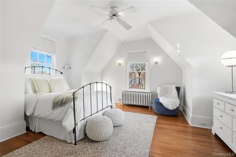 $3,450,000 | 10 Circle Avenue, Larchmont, NY 10538